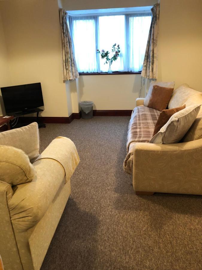 Quayside Close Holiday Apartments Poole Bagian luar foto