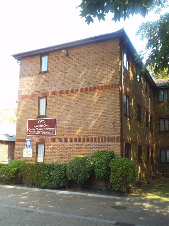 Quayside Close Holiday Apartments Poole Bagian luar foto
